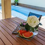 Laura By Interhome Ferienhaus *