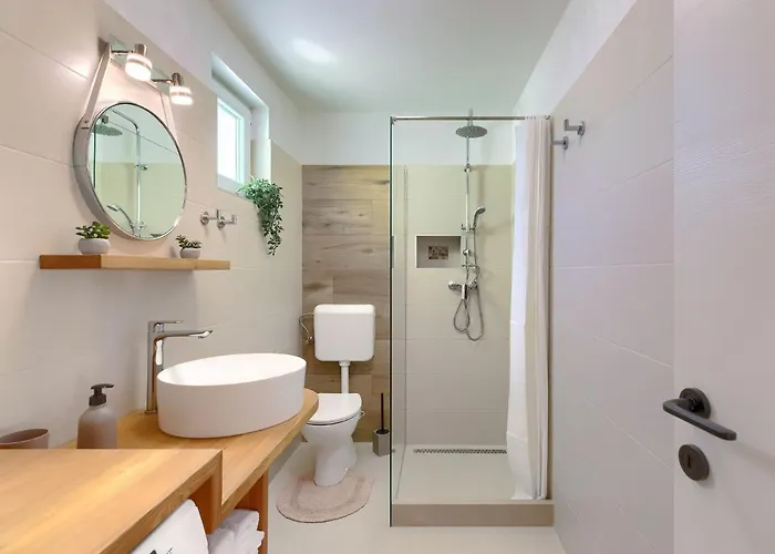 Сasa de vacaciones Laura By Interhome *