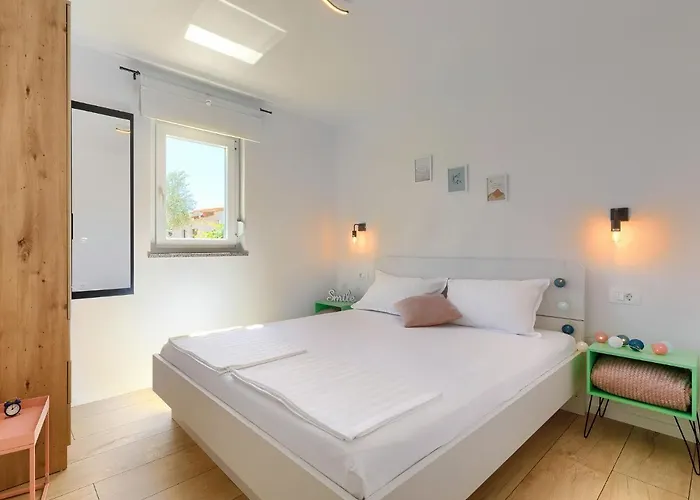 Laura By Interhome Сasa de vacaciones