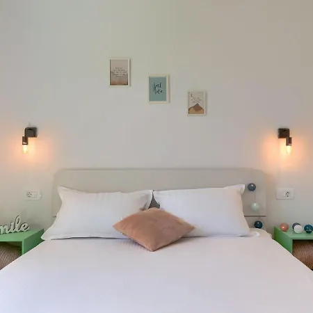 Laura By Interhome * Pula