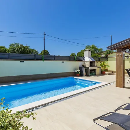 Tatil Evi Laura By Interhome *